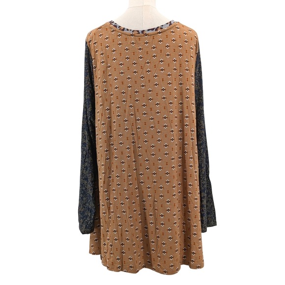 Logo by Lori Goldstein Mixed Print Boho Tunic Top Leopard Zebra Patchwork Sz 2X - Picture 3 of 10